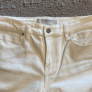 Liverpool Los Angeles  White Stretch Jeans NWOT
